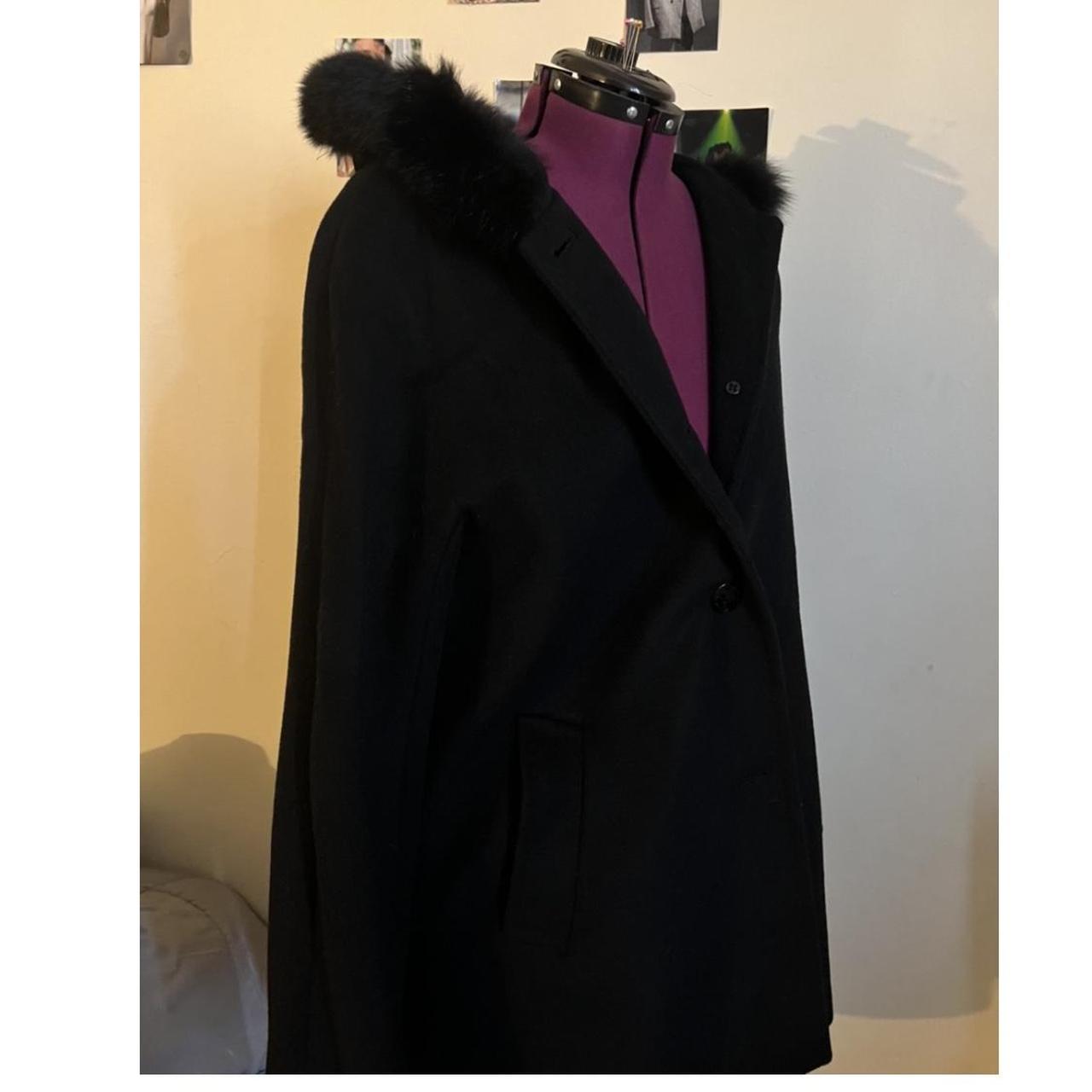 Ellen Tracy Women's Black Coat | Depop