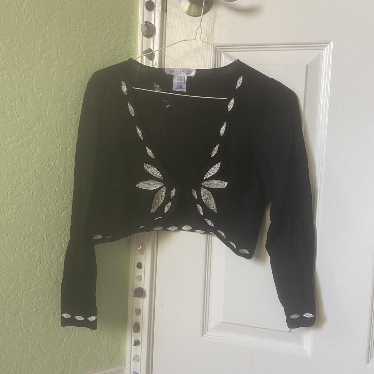 Black cropped sleeved sweater with embroidery I'm - Depop