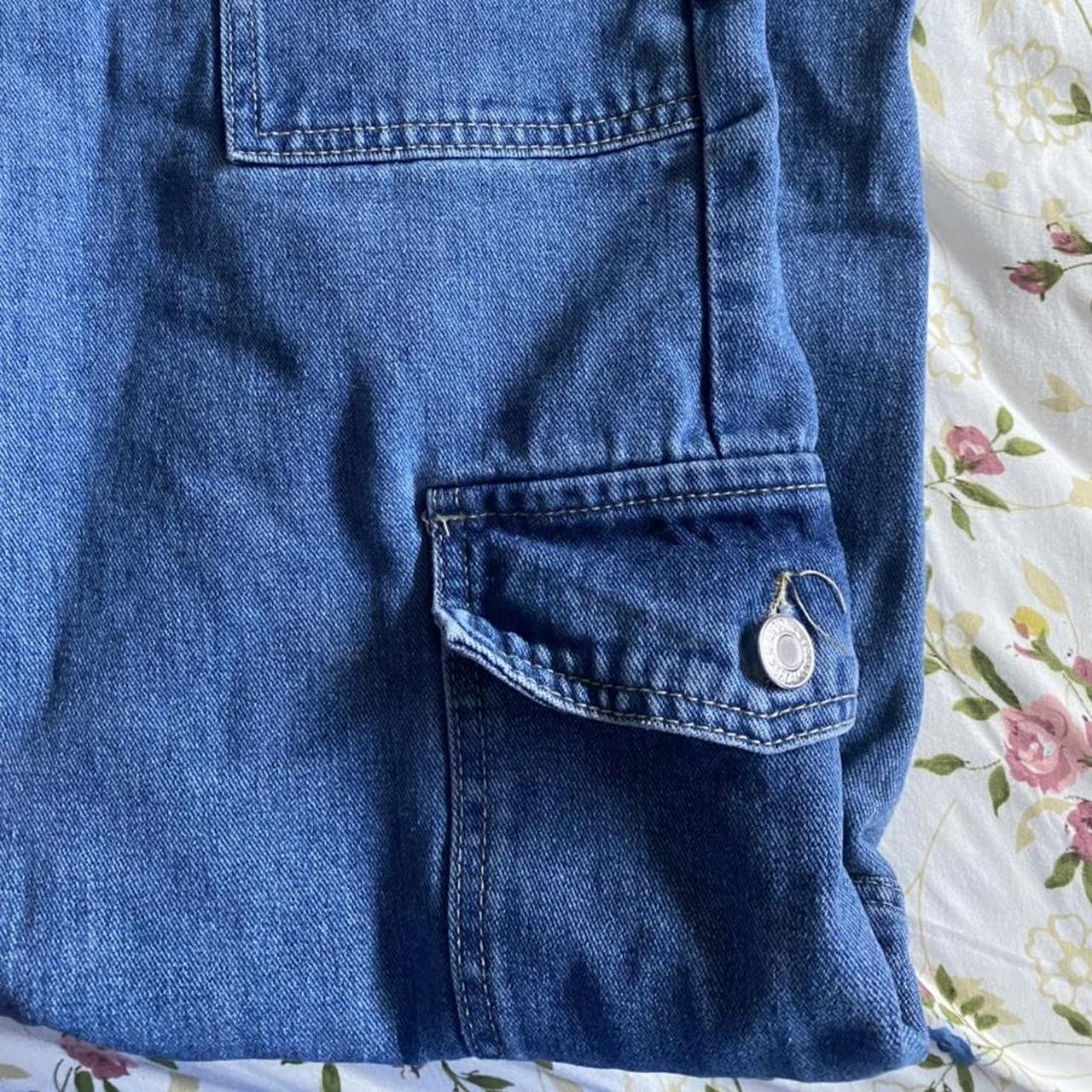 ⋆｡˚ ⋆ the cutest pair of baggy cargo jeans ⋆｡˚... - Depop