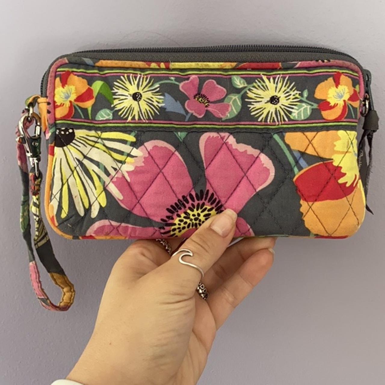 vera bradley wristlet purse