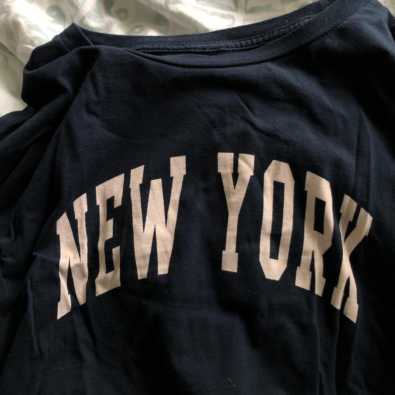 old brandy melville new york long sleeve, bought... Depop
