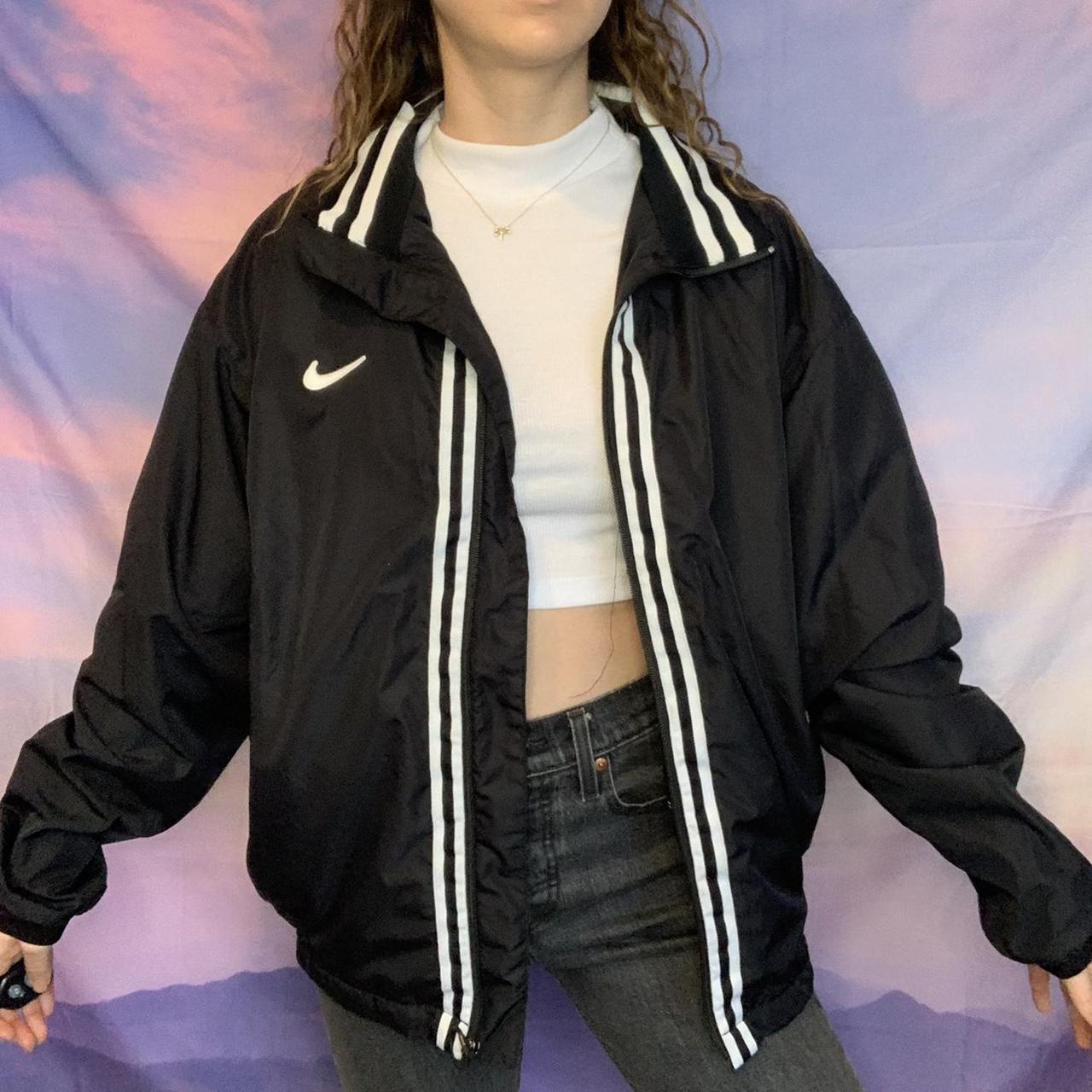 zip up windbreaker nike
