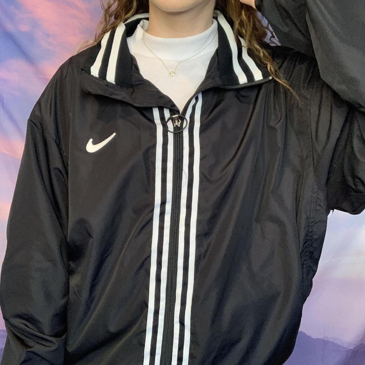zip up windbreaker nike