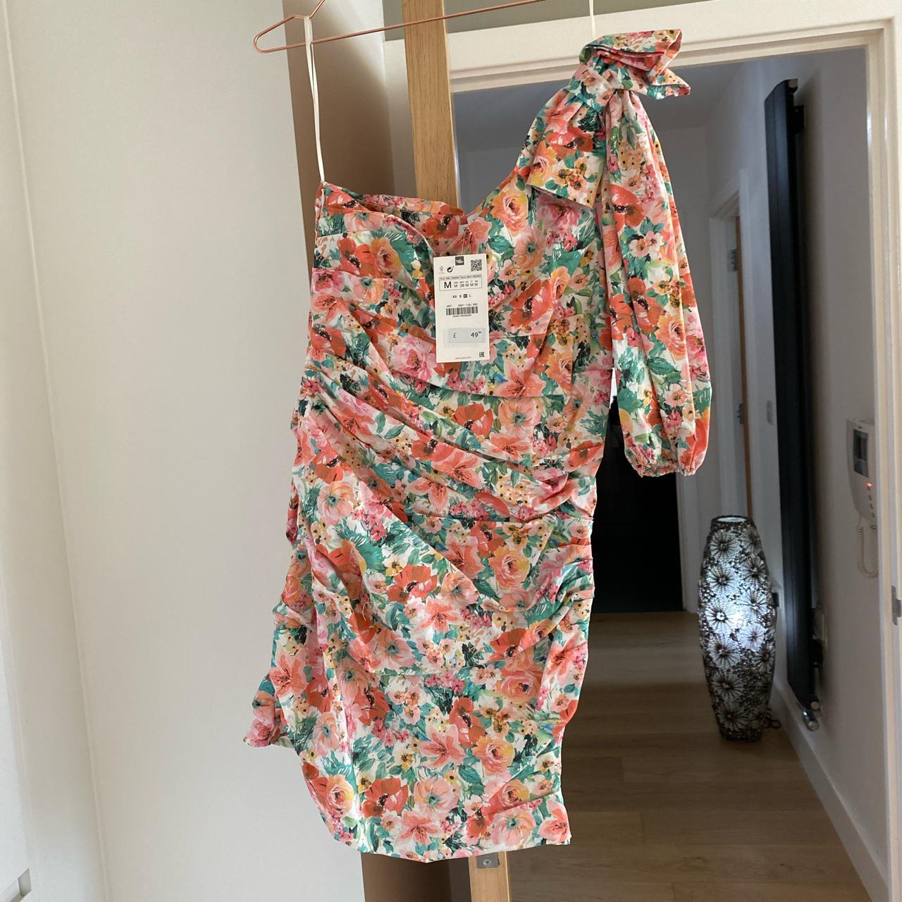 ZARA FLORAL ONE SHOULDER