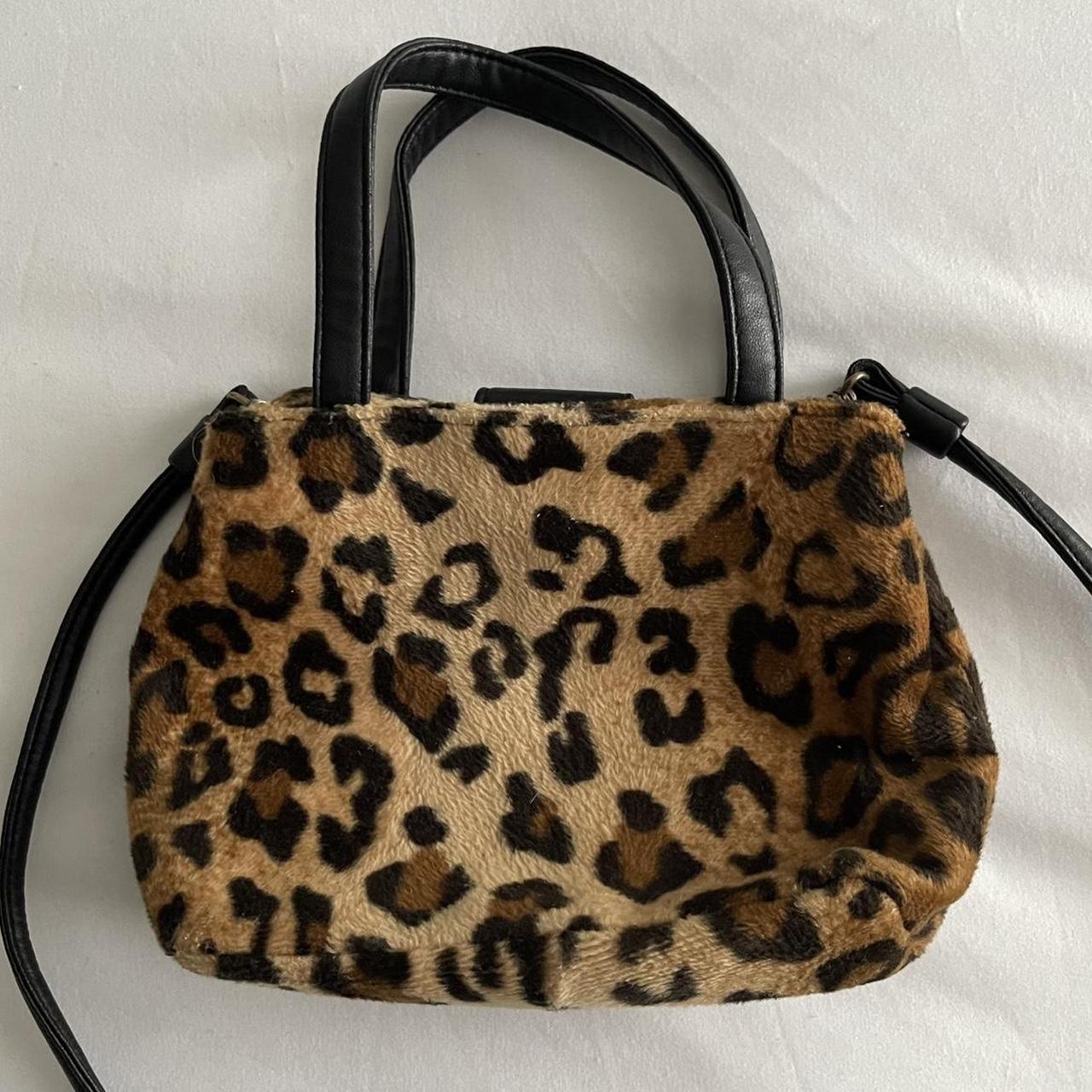 Nine west cheetah discount purse