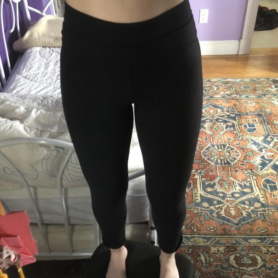 Lululemon Women's Black Capri Ankle Yoga Pants - Depop