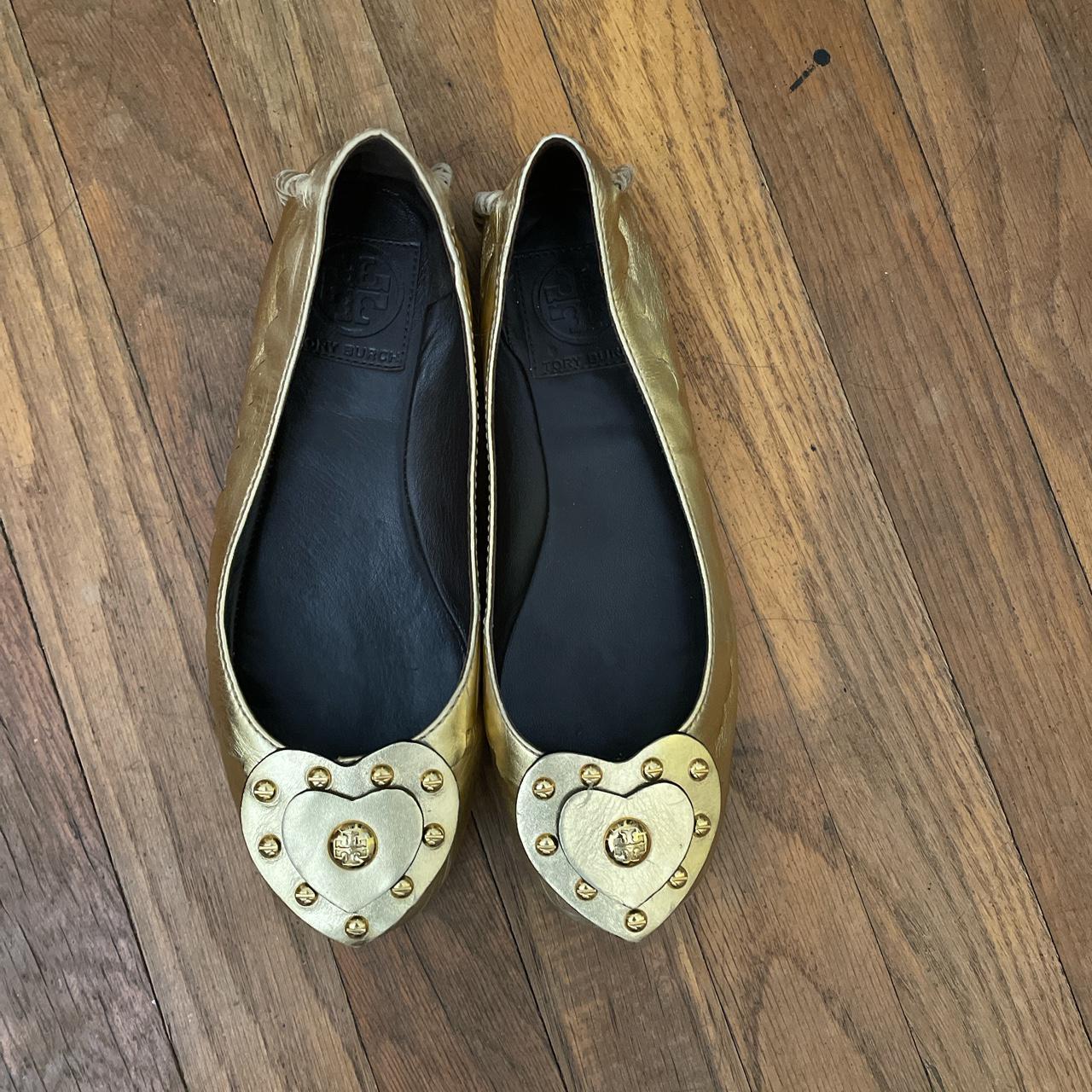 Tory Burch Women's Gold | Depop