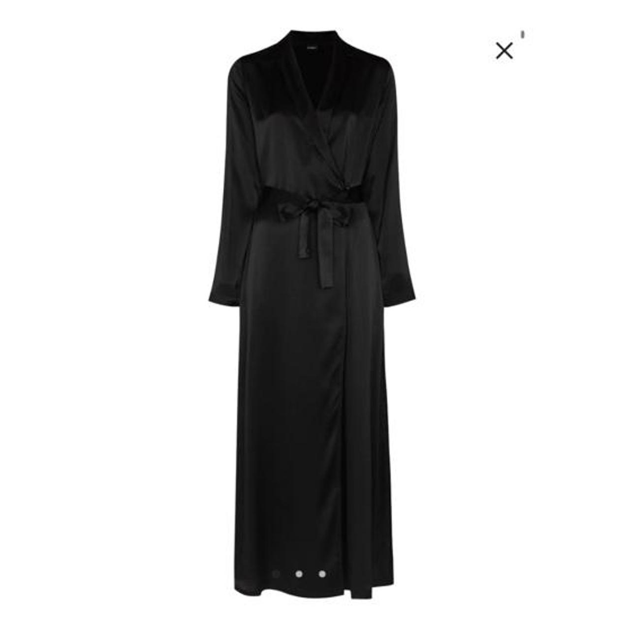 Stunning La Perla silk satin robe in black As seen... Depop