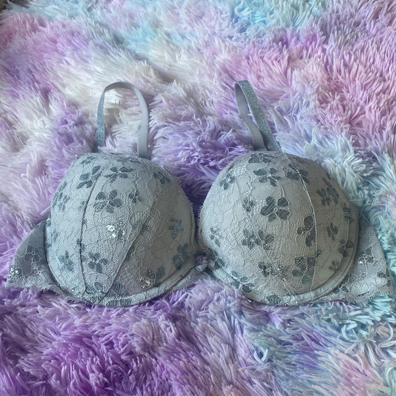 Victoria's Secret size 36C push-up bra with - Depop