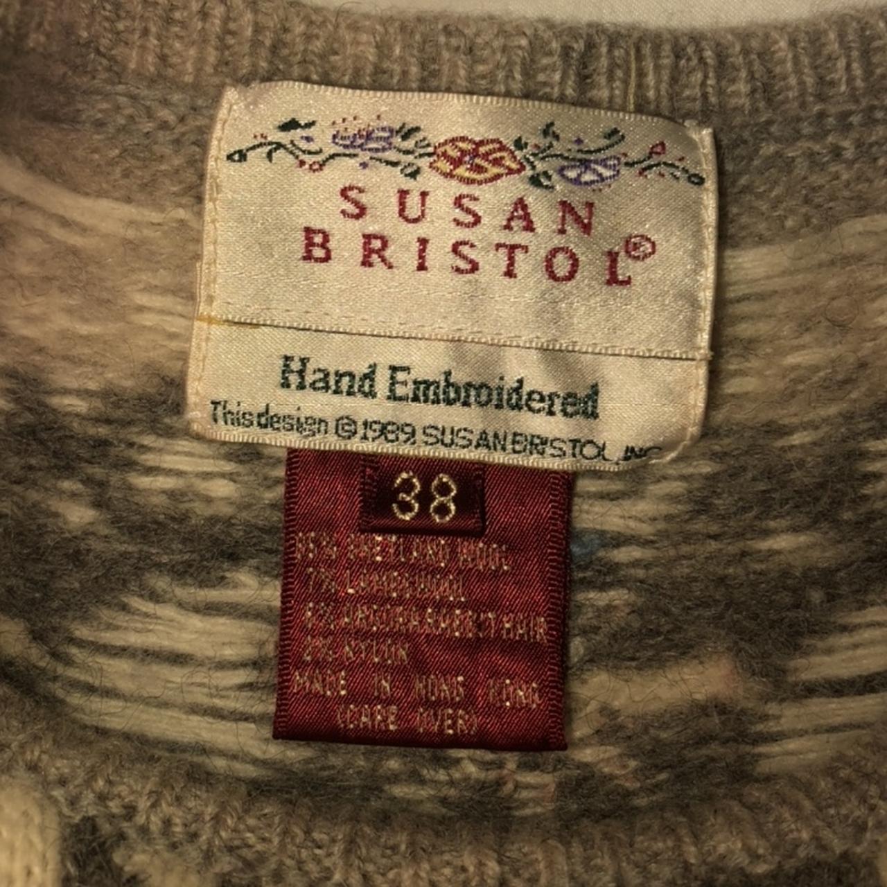 1989 vintage Susan Bristol kitten sweater / size... - Depop