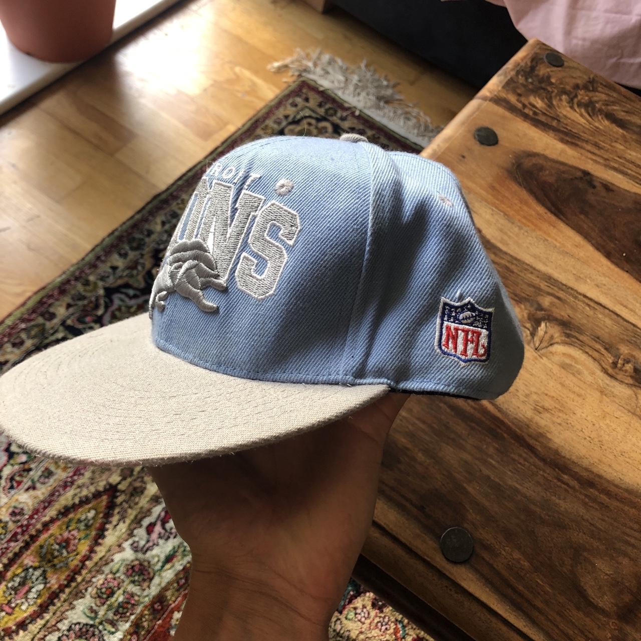 Mitchell & Ness Men's Hat | Depop