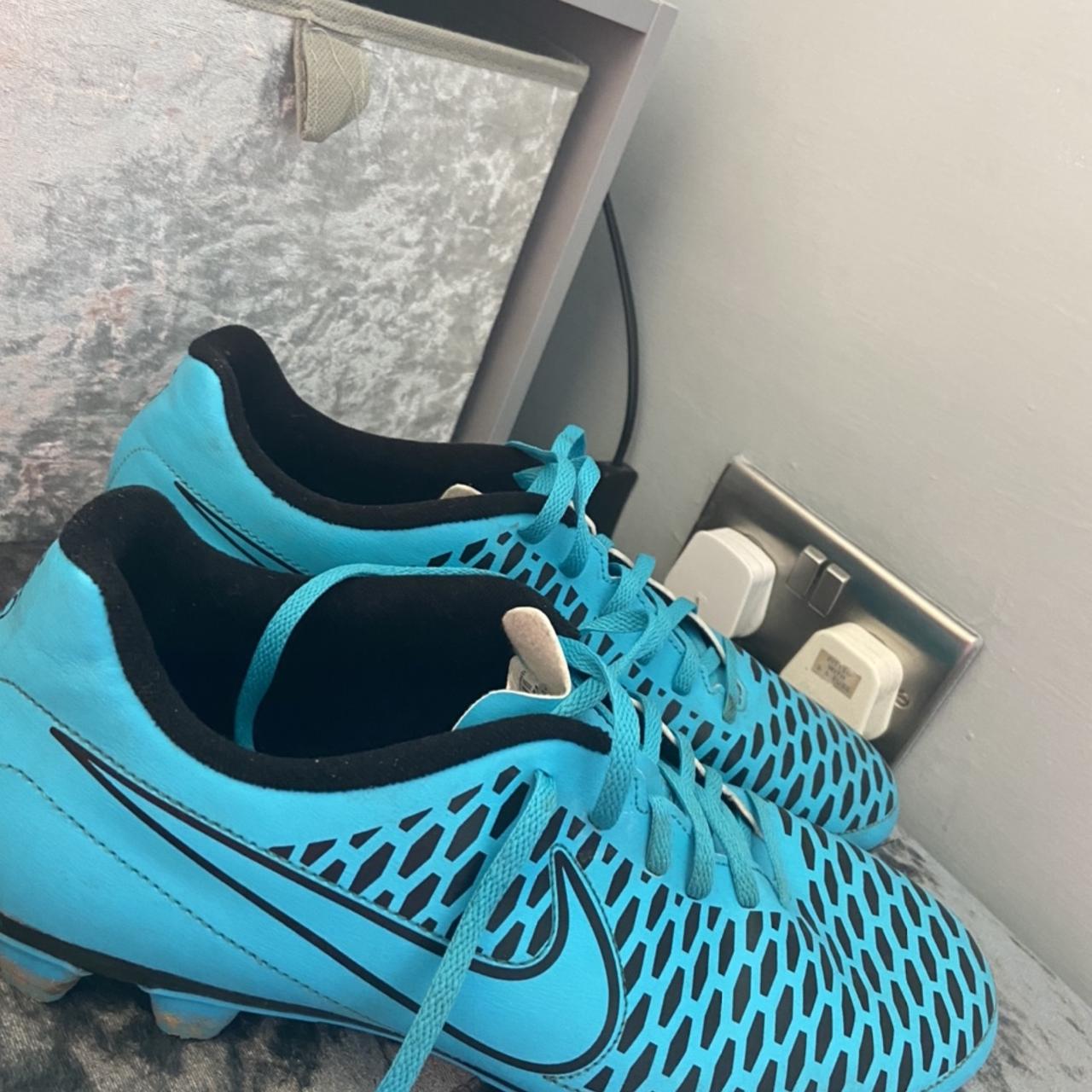 Nike football boots, also worn once. Selling cheap... Depop
