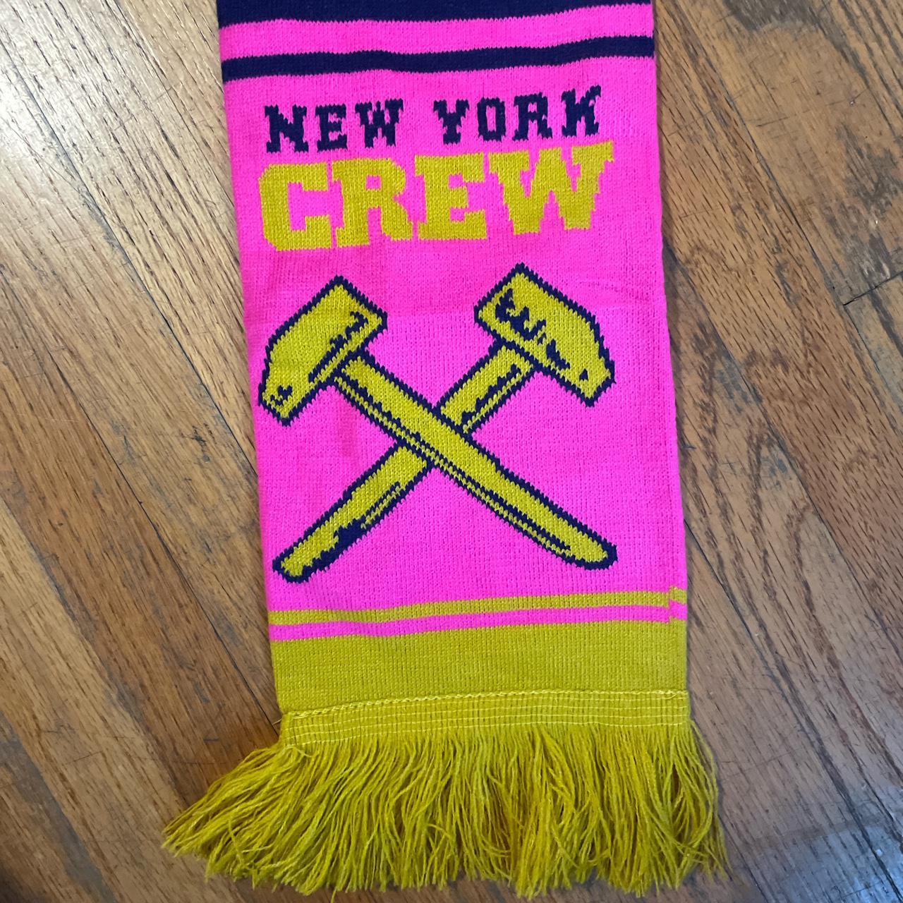 Product Image 3 - Judge NYHC winter scarf pink