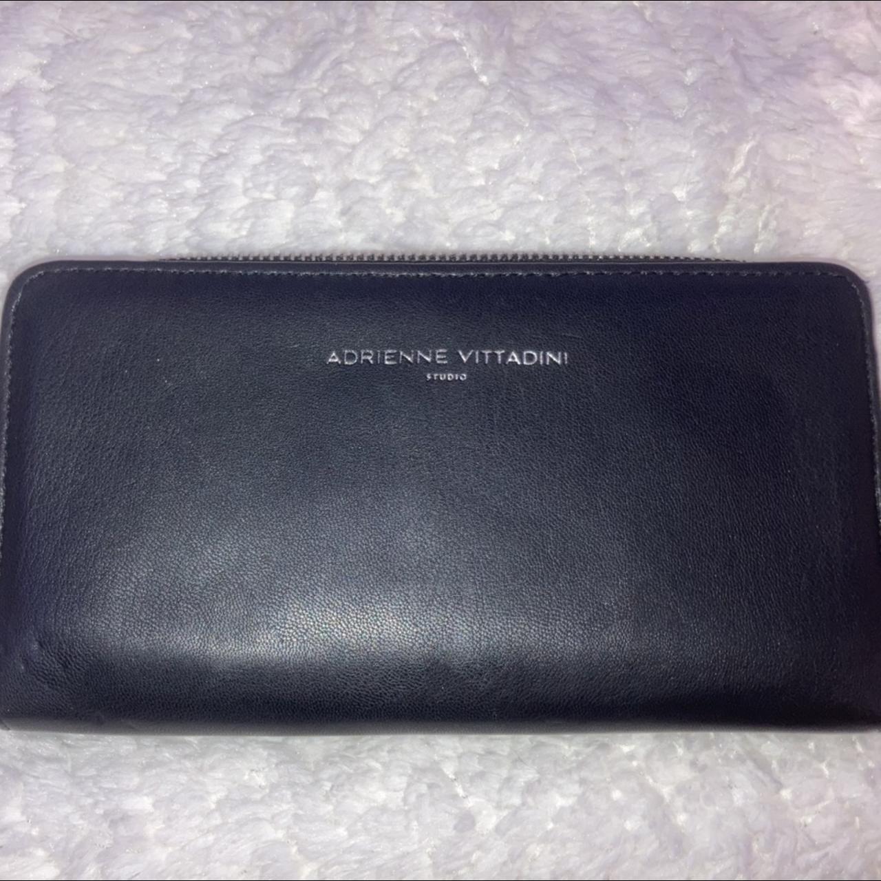 Adrienne vittadini discount studio wallet price