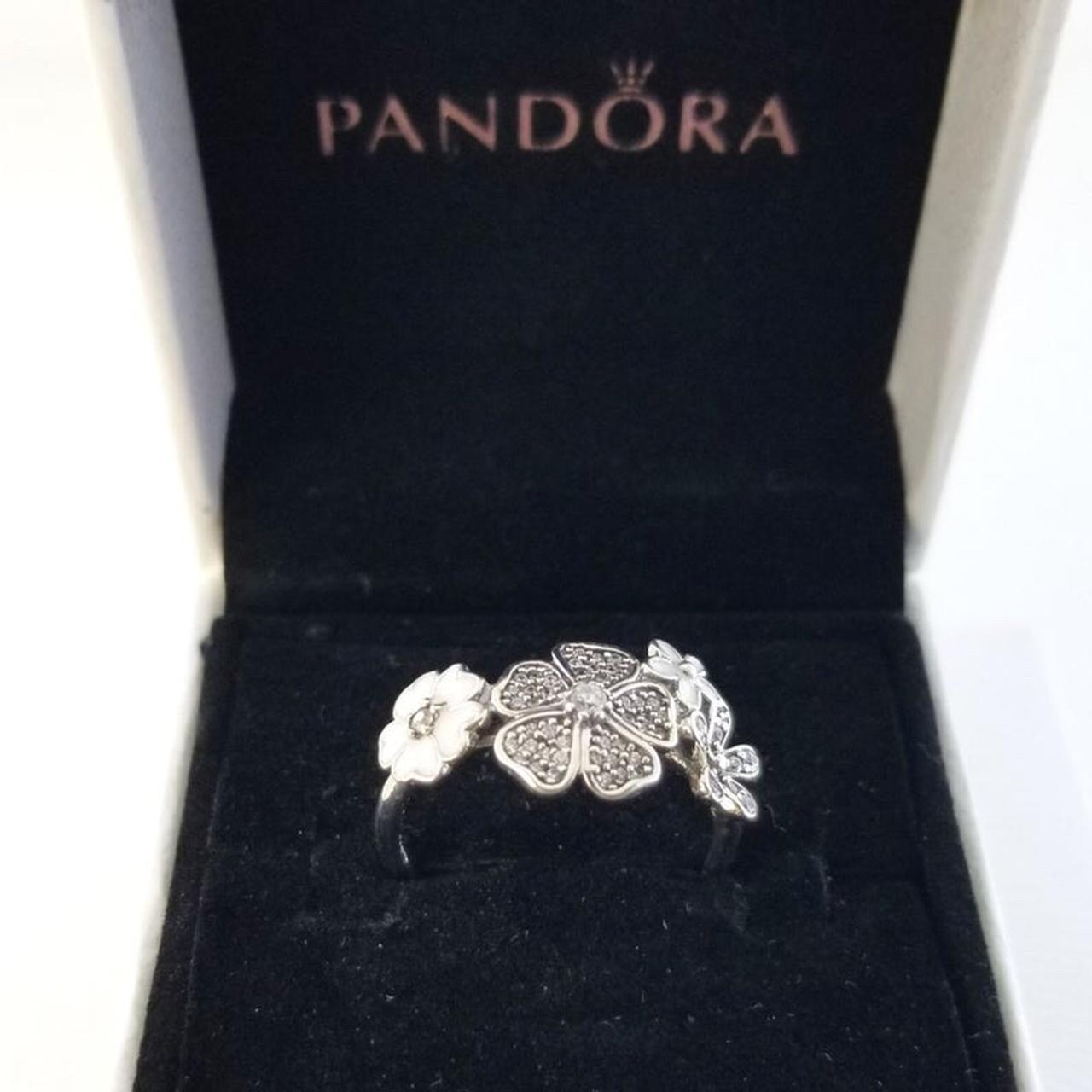 Pandora shimmering bouquet on sale ring