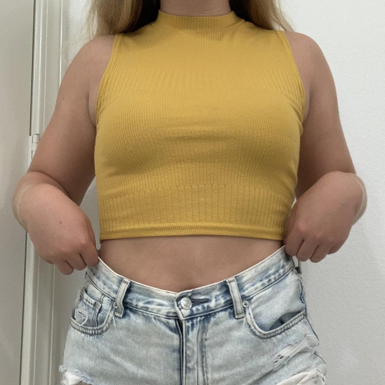 New Look Women's Croptop Depop