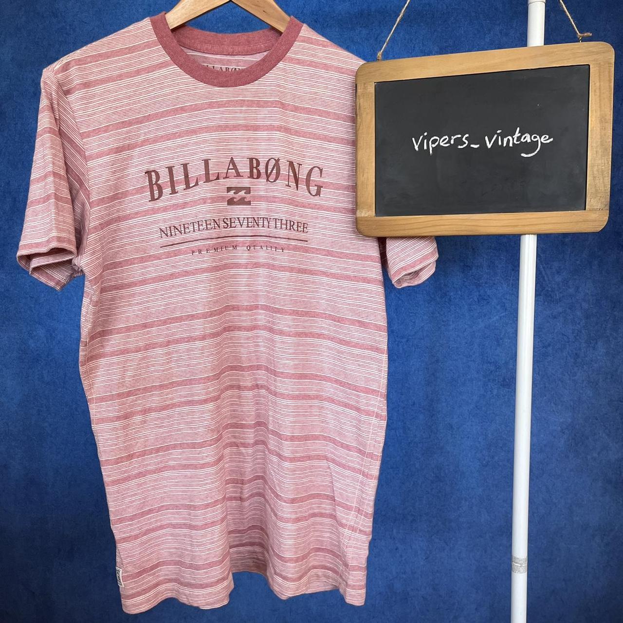 Billabong Men's Red and Pink T-shirt | Depop