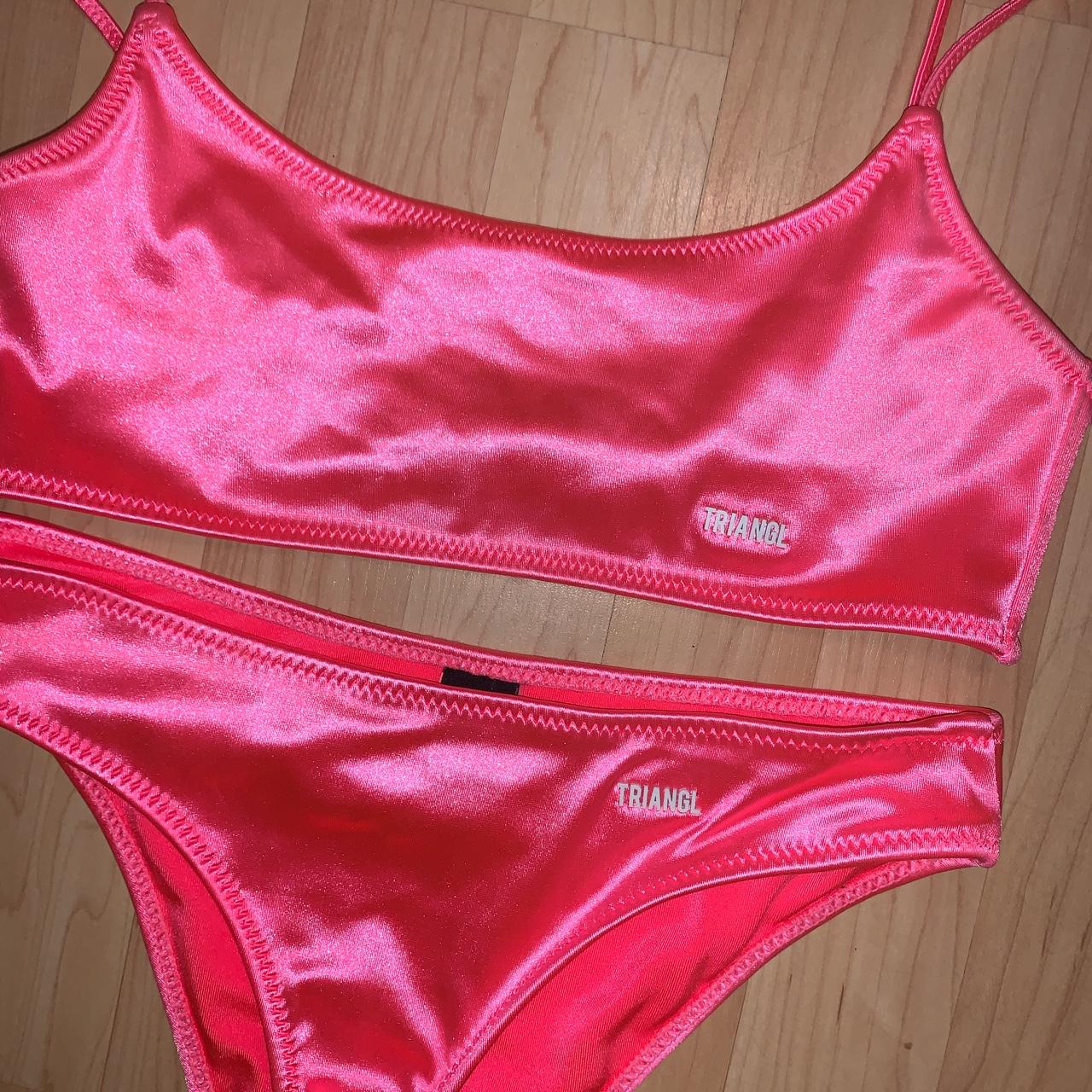 hot pink triangl bathing suit, minor wear on the - Depop