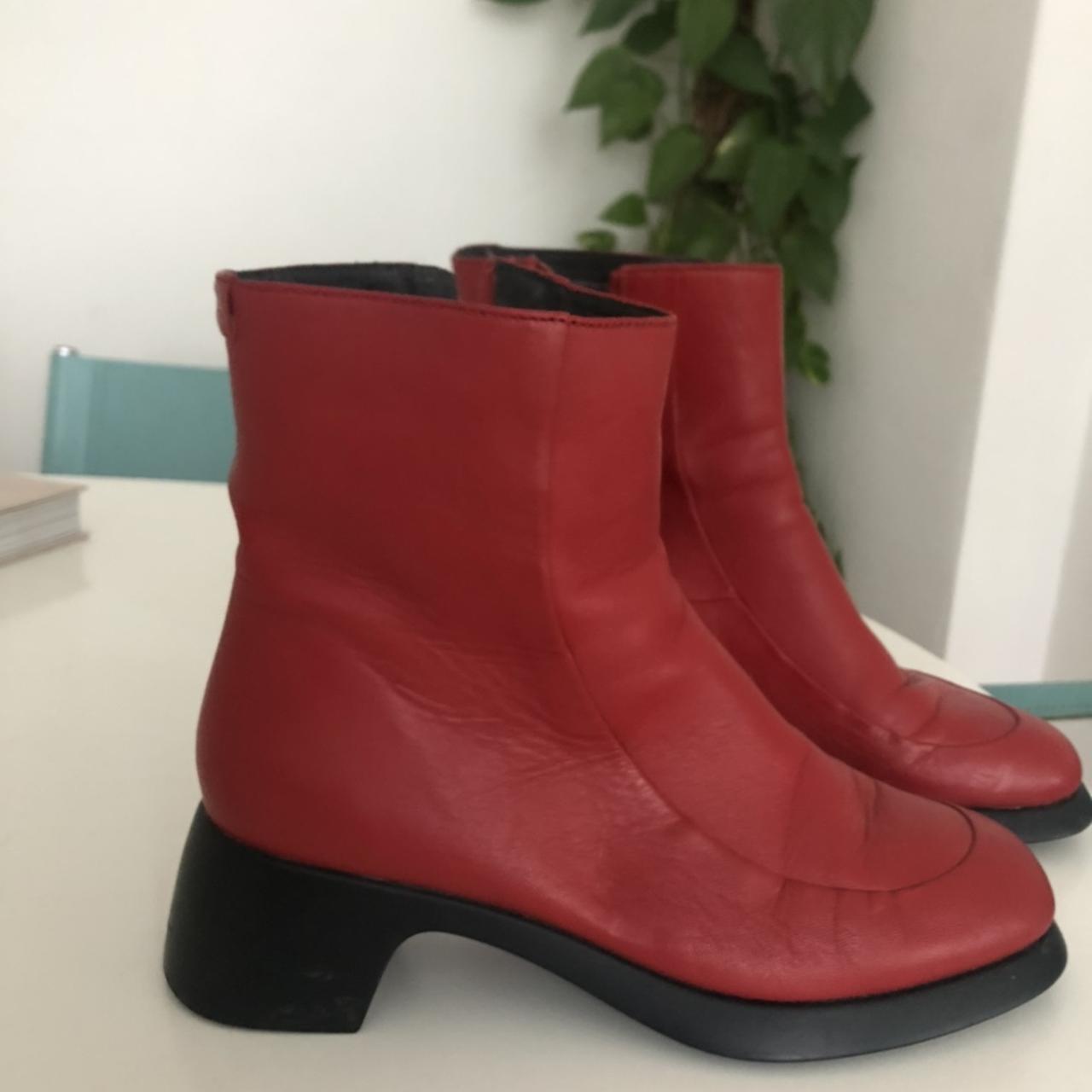 Camper hot sale red boots