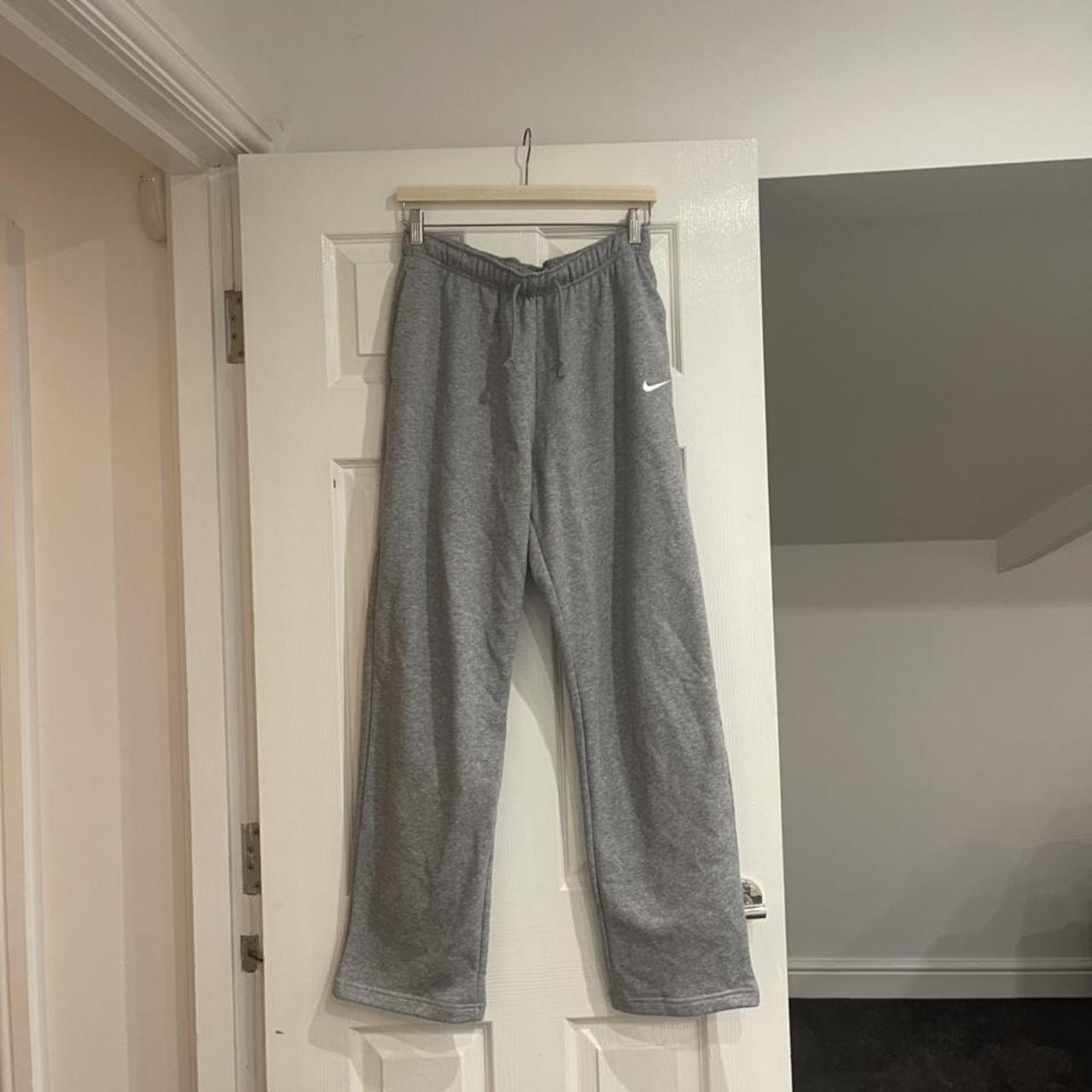 mens nike straight leg joggers