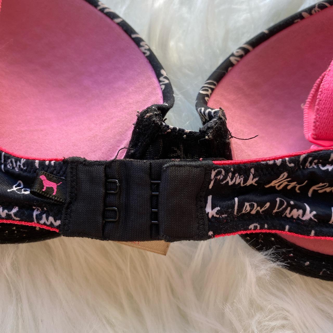 PINK VS lot of 4 push-up bras. One of the bras has - Depop