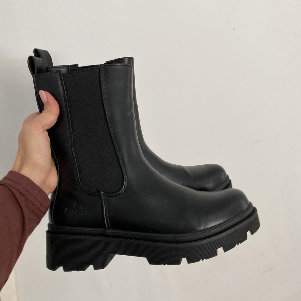 black mid chelsea boots size 7.5, fit 7... Depop