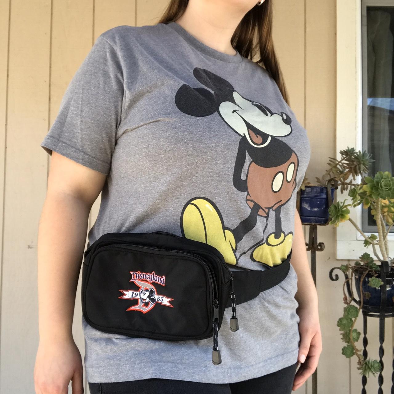 Disneyland fanny outlet pack