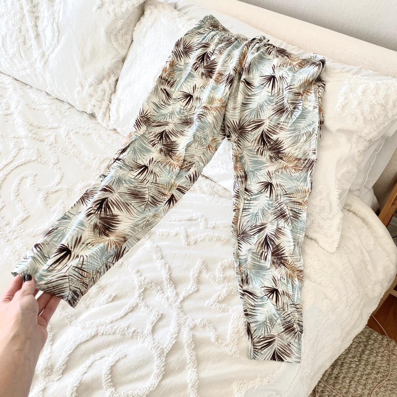 ONLY Palm Leaf Pants, size M 🌴 • 100 Viscose,... Depop