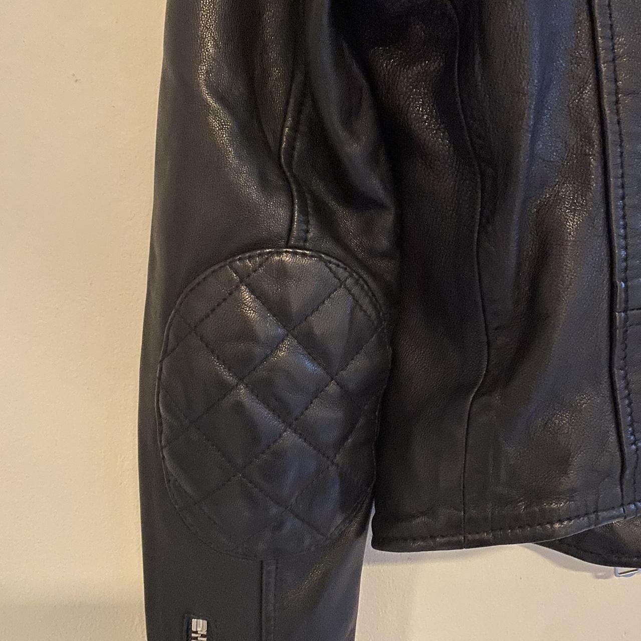 Aritzia Women's Black Jacket | Depop