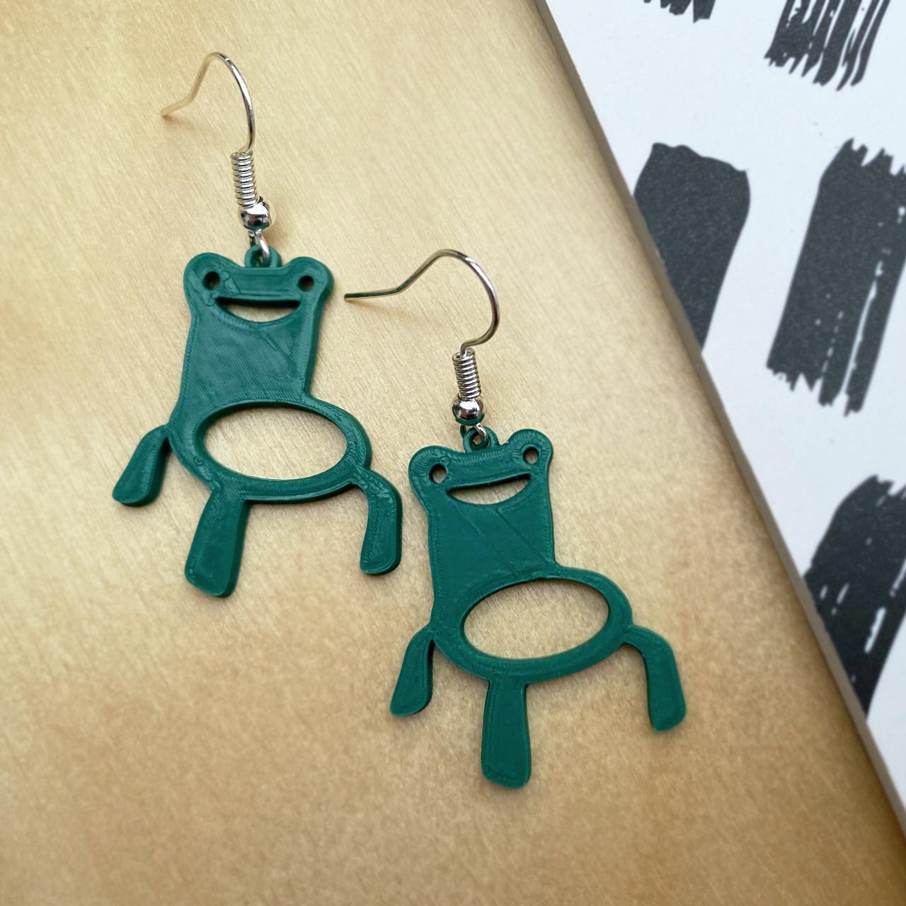 Froggy Chair Earrings Animal Crossing New
