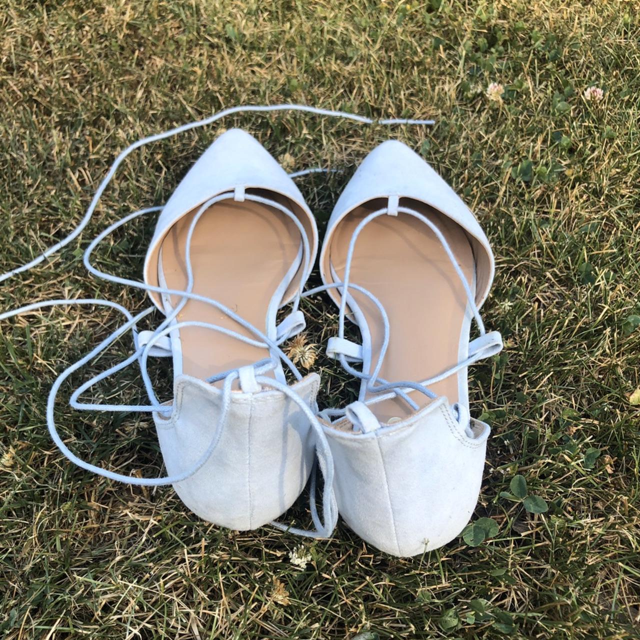 pointed lace up shoes