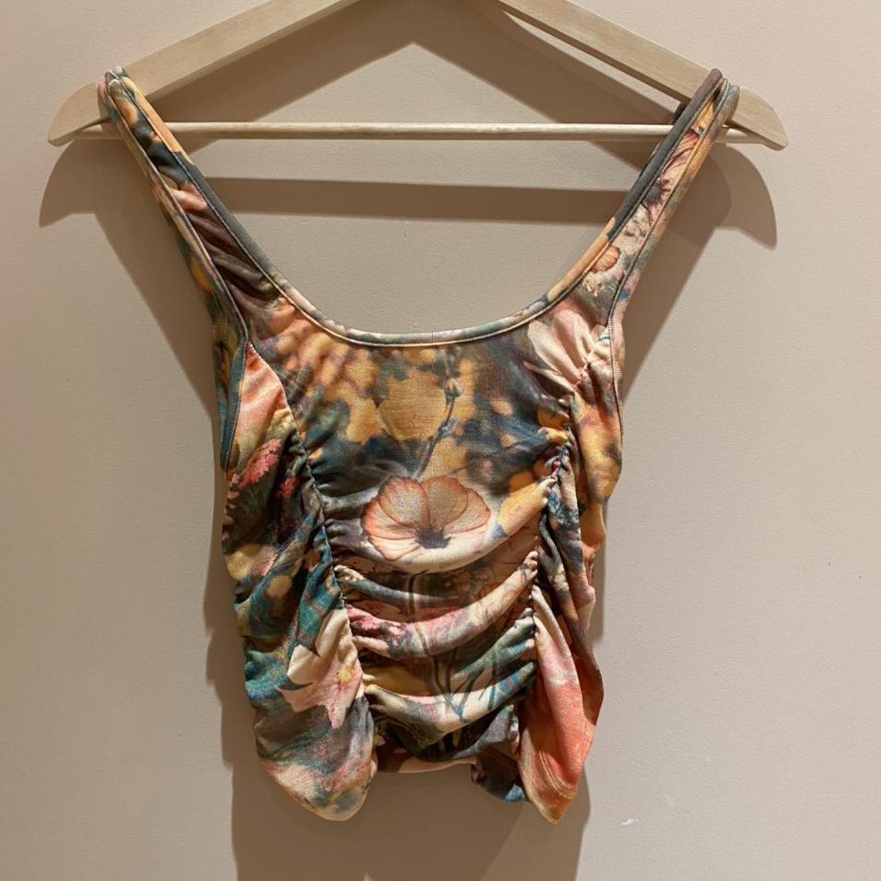 Urban Outfitters Women's Orange and Yellow Veststankscamis Depop