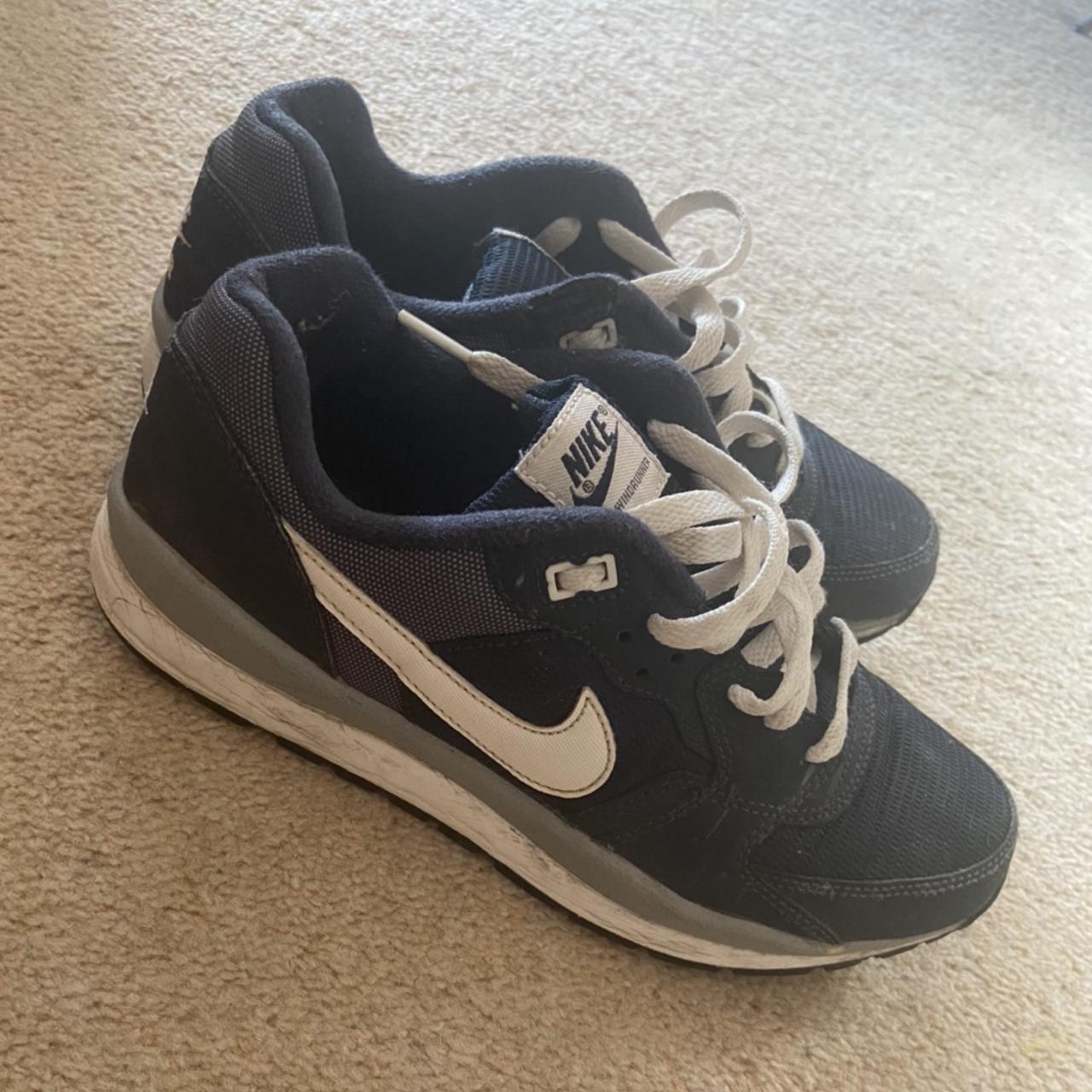 Nike Air Windrunners in navy blue Some signs of wear... - Depop