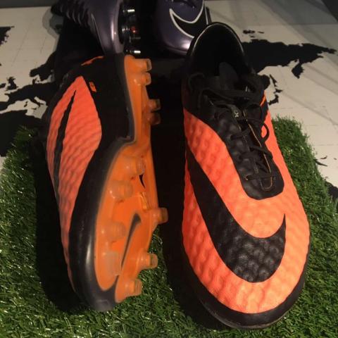 Hypervenom phantom 1 sales black