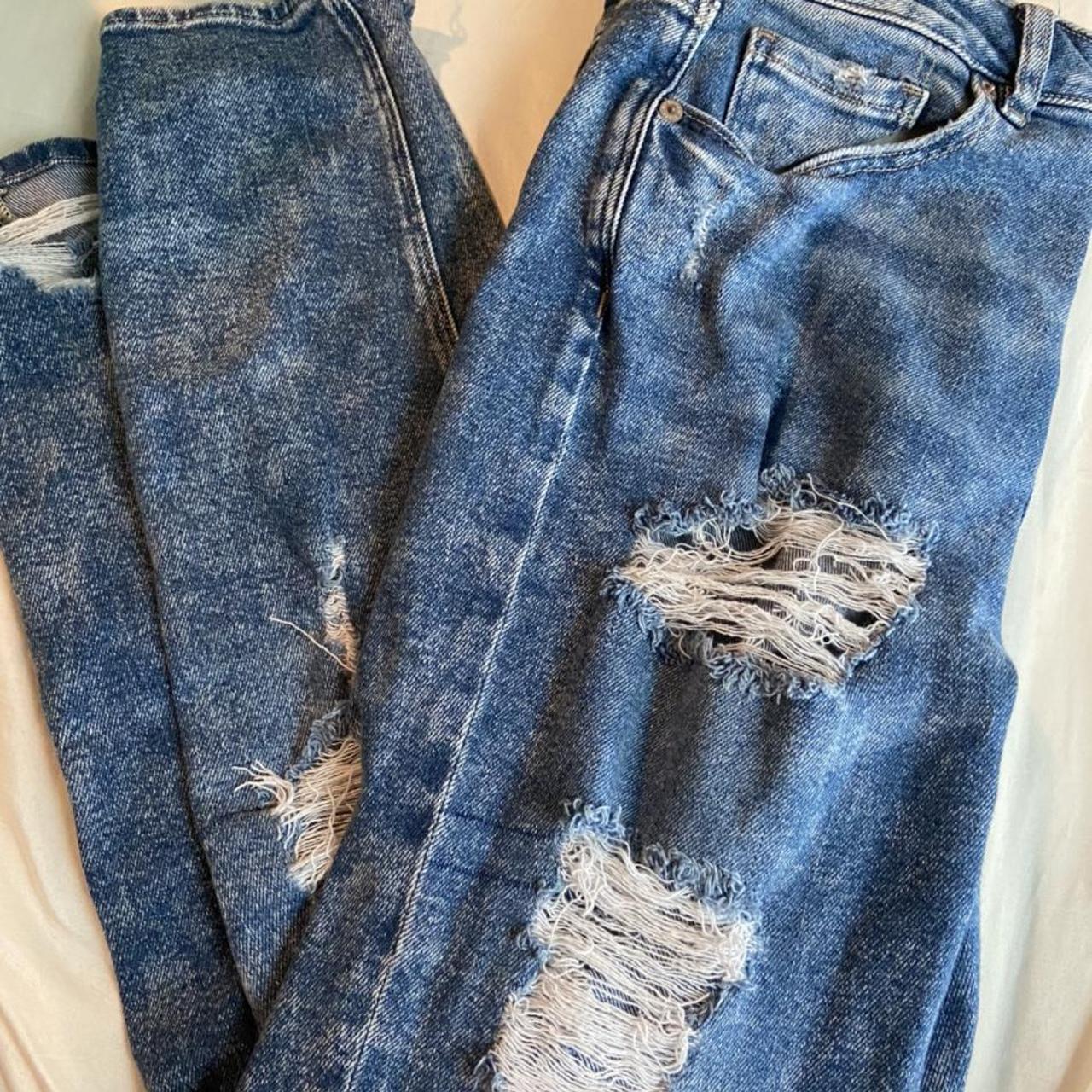 high waisted ripped mom jeans from american eagle... - Depop
