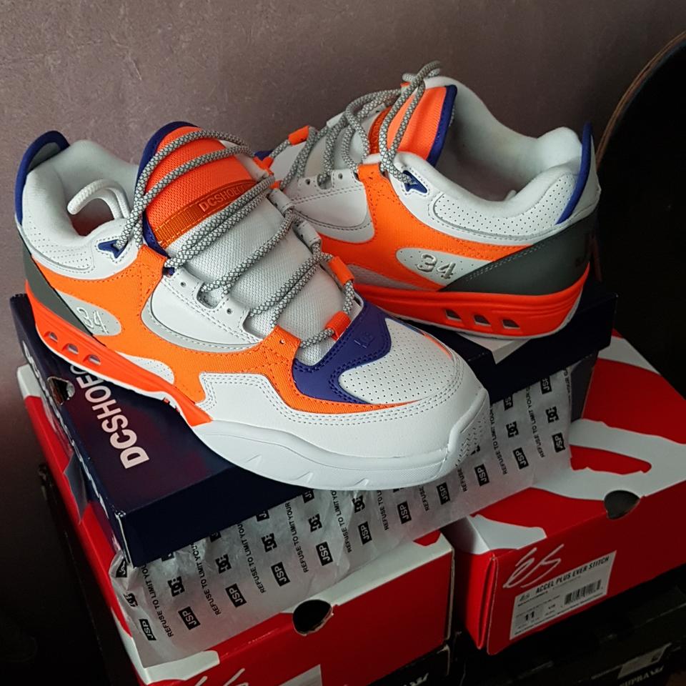 DC KALIS OG X JSP SIZE US 11 MEN'S WHITE ORANGE... - Depop