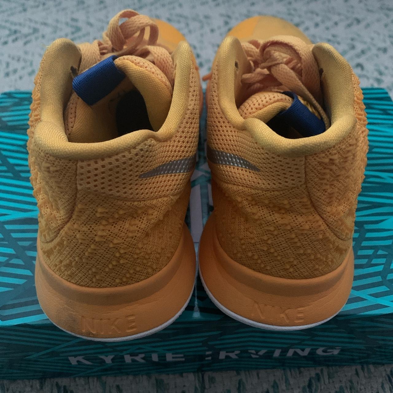 kyrie mac and cheese