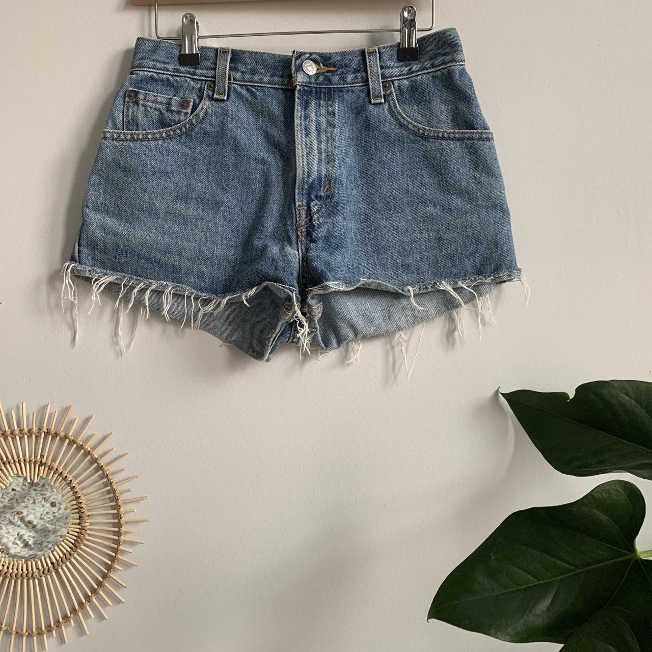 cute levi jean shorts