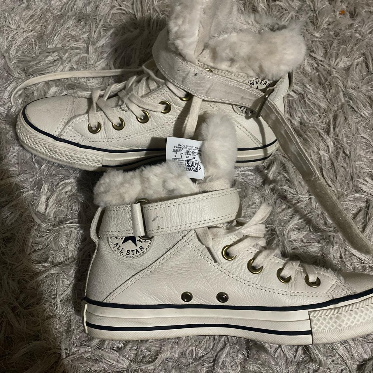 converse with fur lining