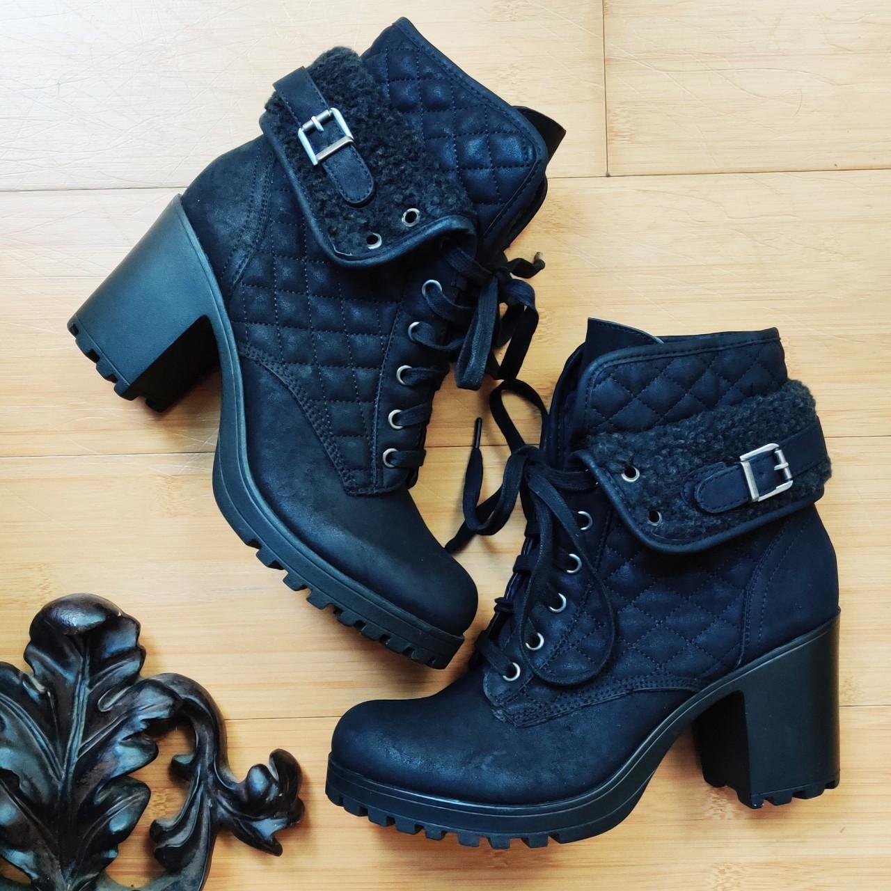 NWT, Nine West Too Cool Quilted Sherpa heeled