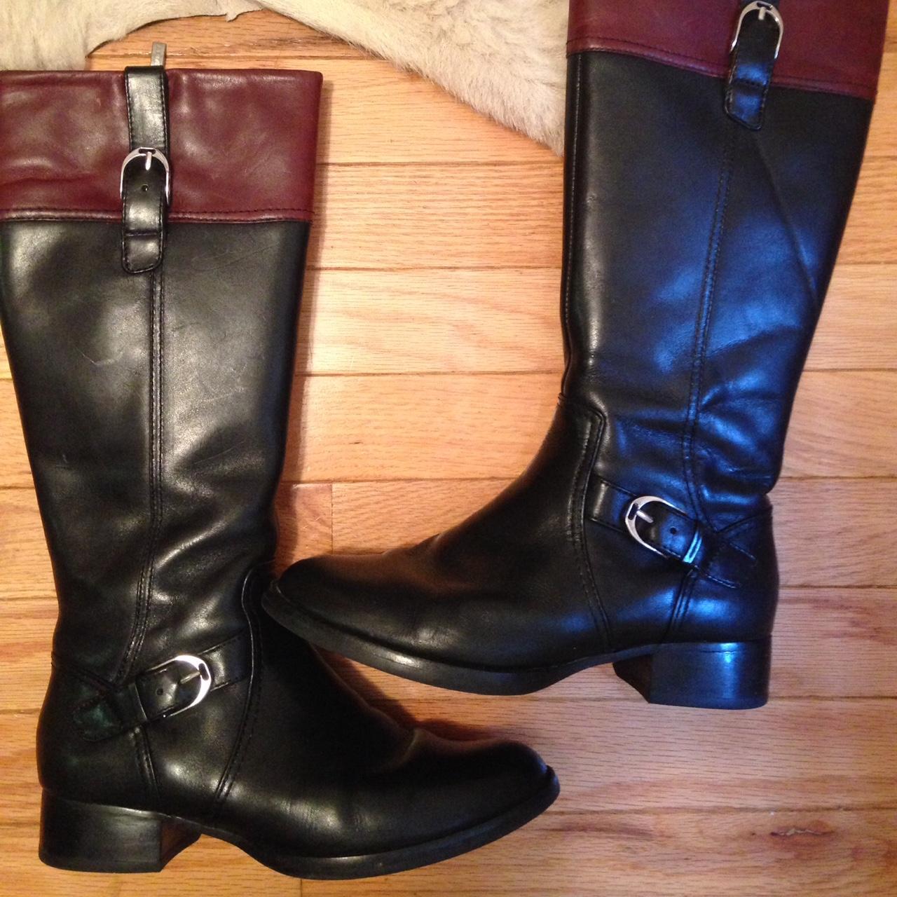 Selling a barely used pair of Ariat York knee high