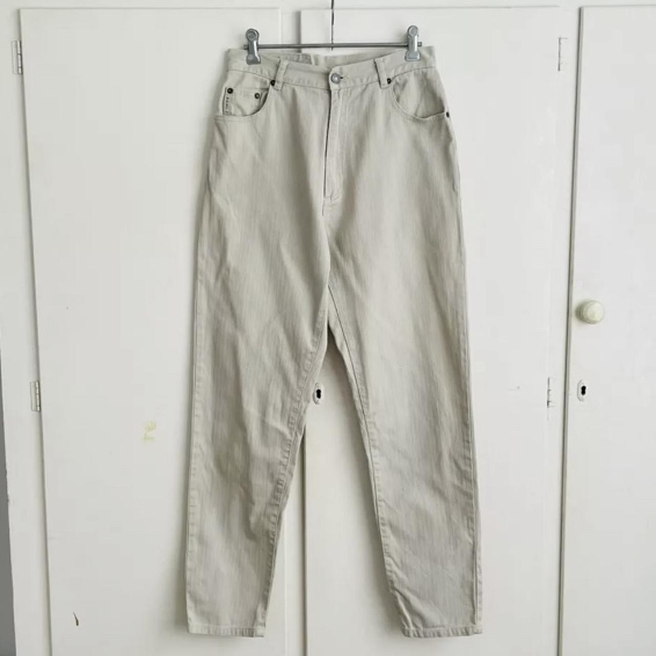 Vintage creamy white high waisted jeans! No stretch... Depop