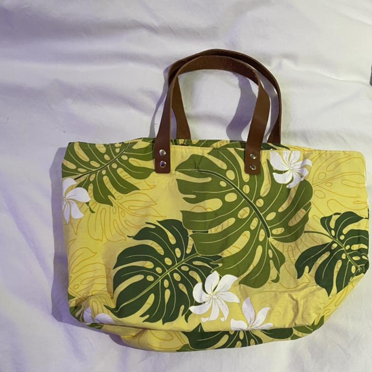 super cute small hawaiian print handbag! made in... - Depop