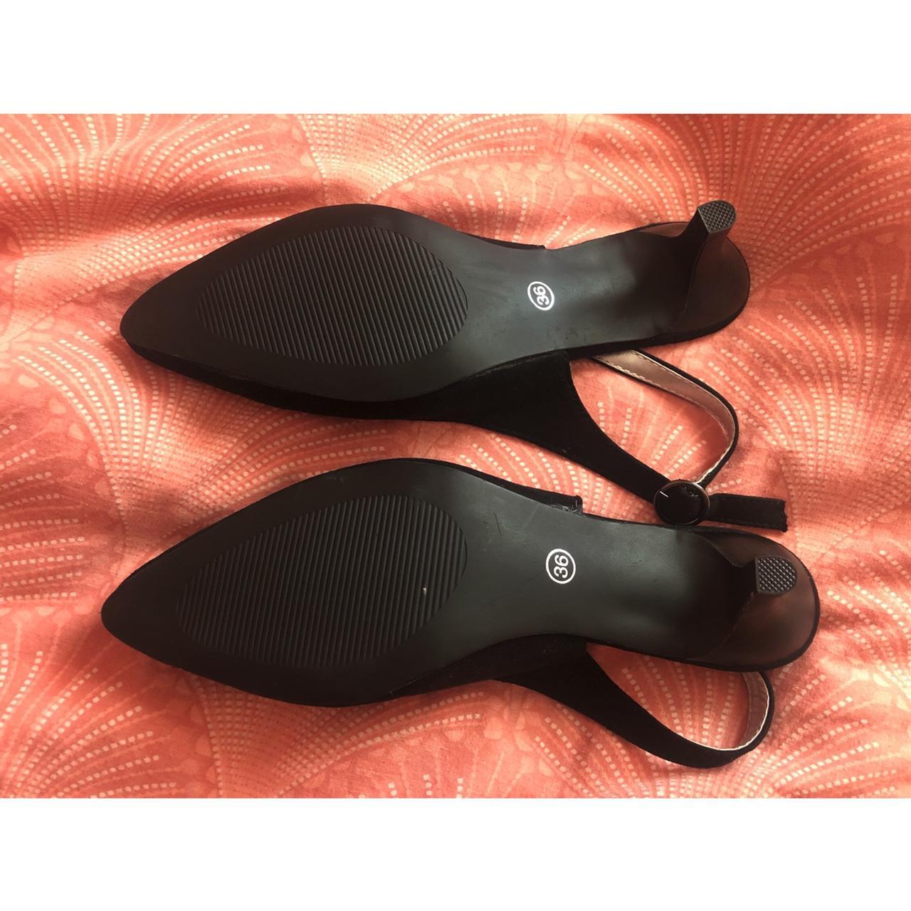 Black slingback kitten heels Size 3 but fit like a... - Depop