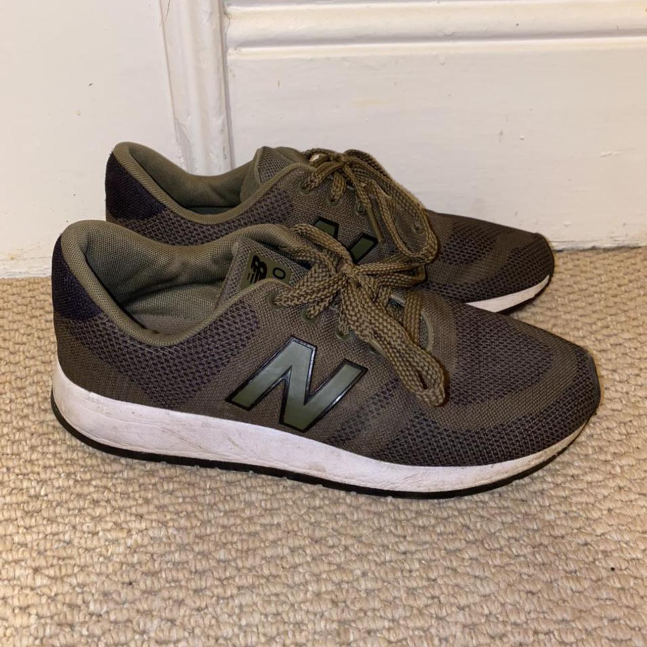 new balance 420 trainers khaki