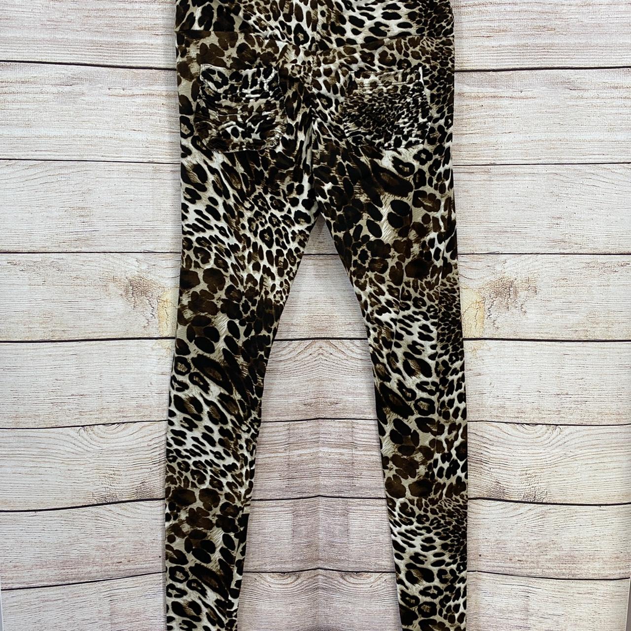 ❌SOLD❌Cute booty lounge leopard print leggings - Depop