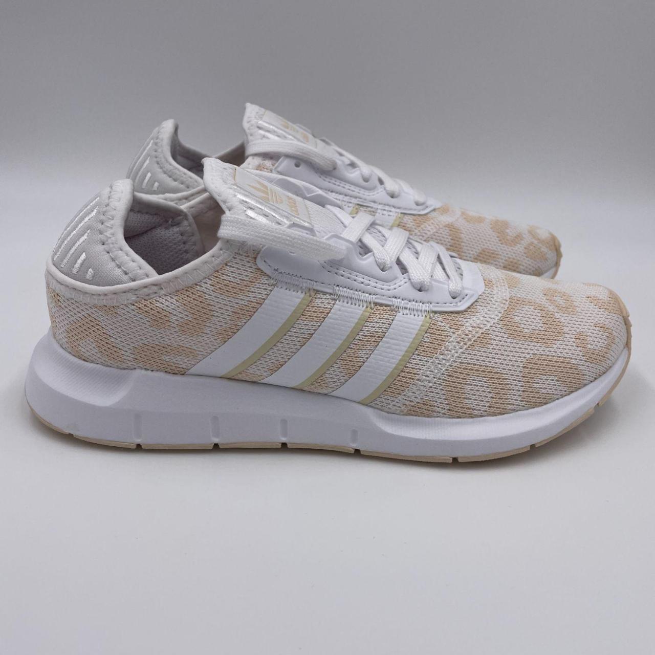 adidas swift run chalk white