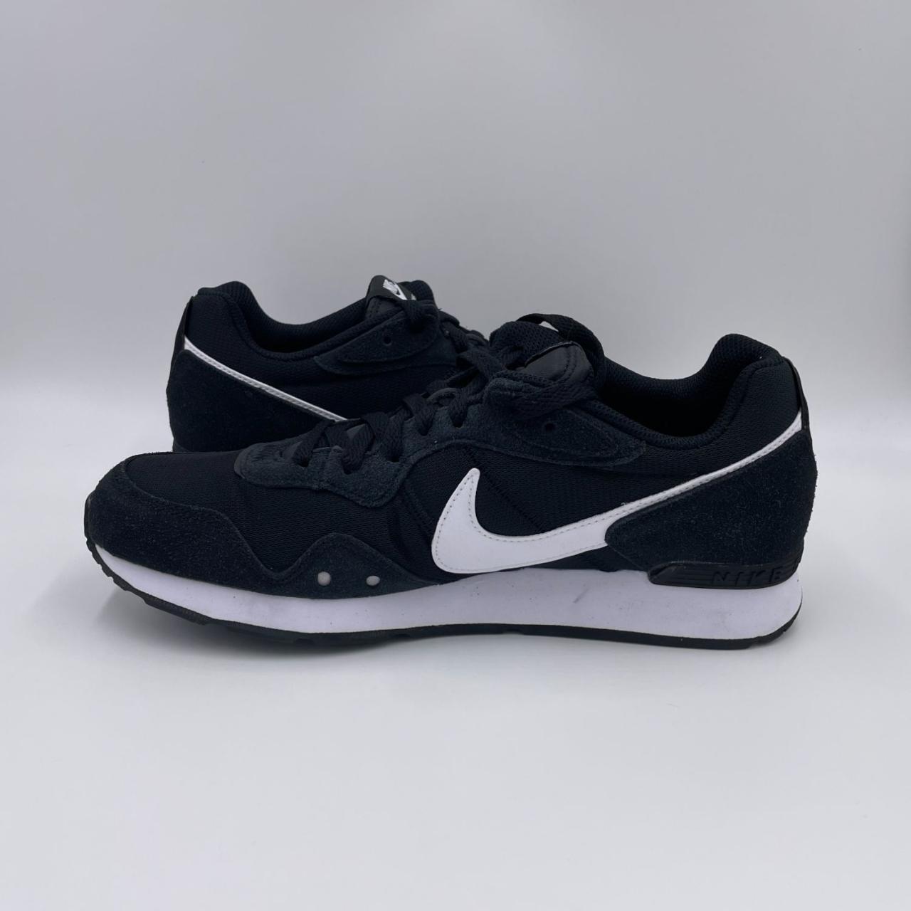 Nike Venture Runner Black / White Mens Shoes Brand... - Depop