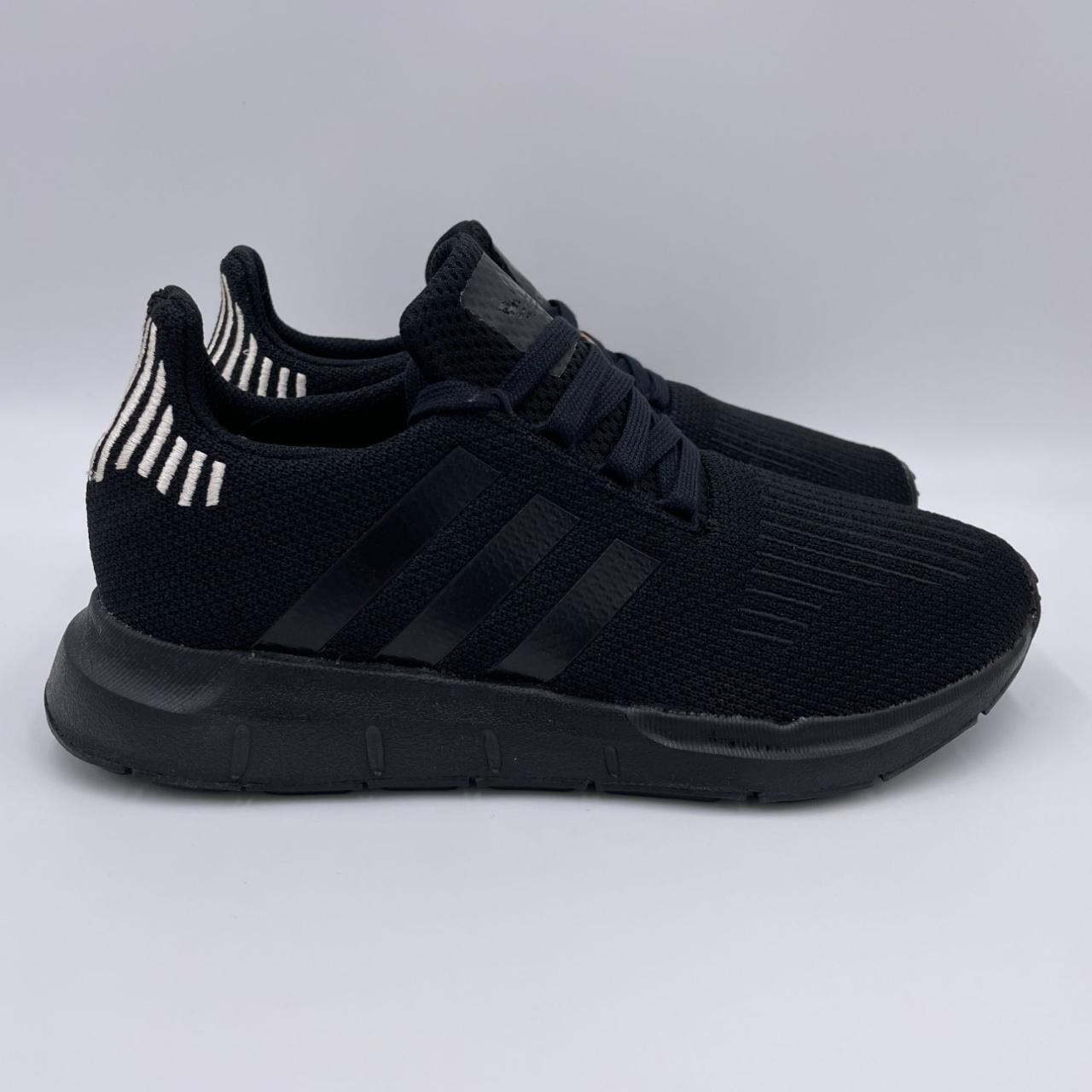 Adidas swift run all black outlet womens