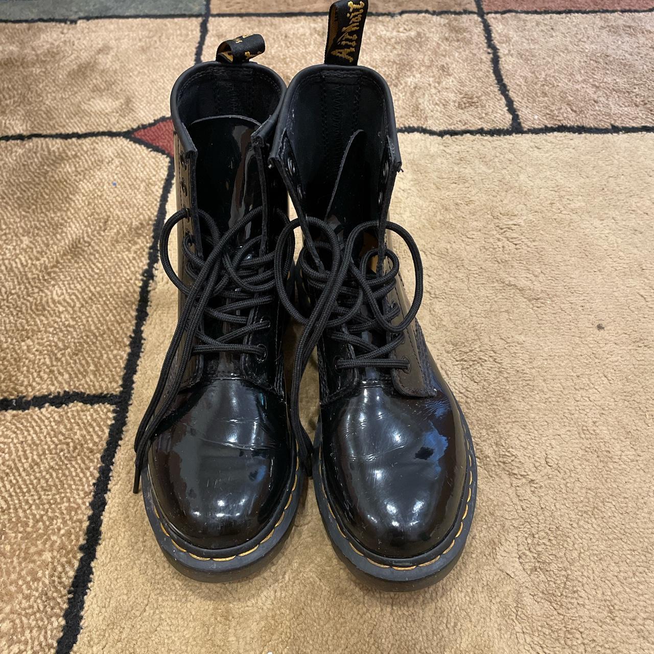 buying doc martens size